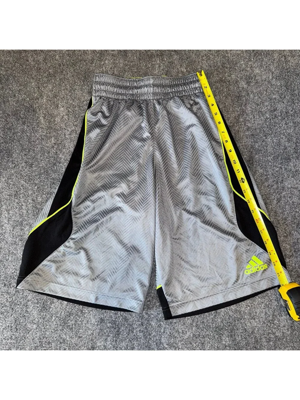 Adidas Basketball Lime Green Baggy Hoop Shorts Mens SM Vtg y2k 90s Rare